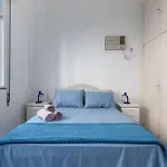 Ao Lado Da Praia - Coparabana - Modernidade E Beleza